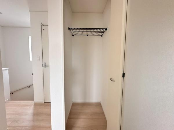 岩出市中島第2-2号棟　新築戸建の収納