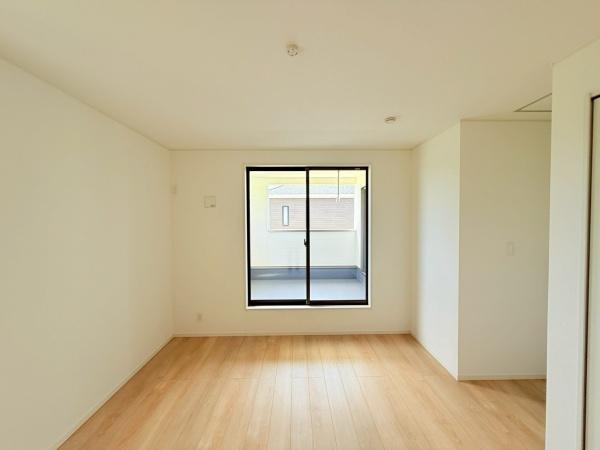 岩出市中島第2-1号棟　新築戸建の洋室