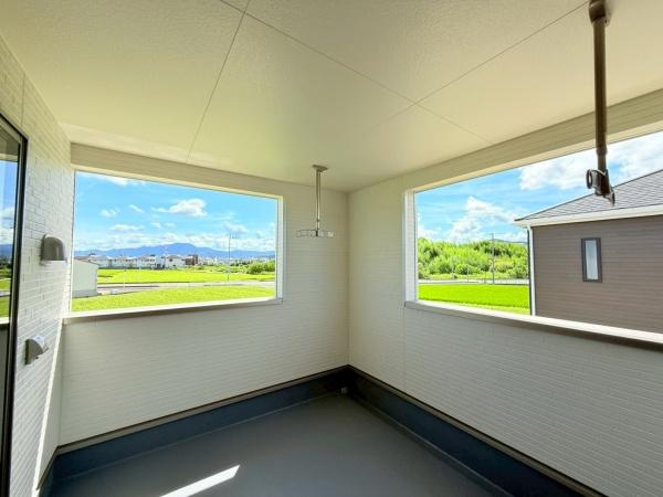 岩出市中島第2-1号棟　新築戸建のバルコニー