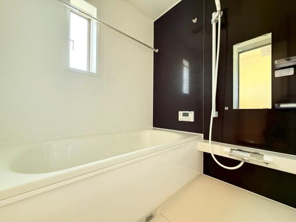 岩出市中島第2-1号棟　新築戸建の浴室