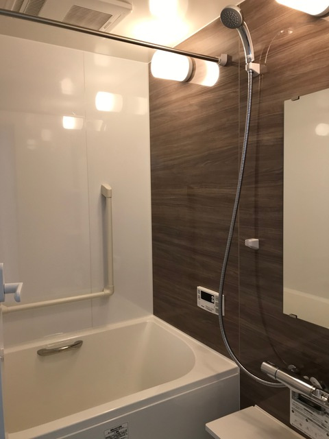 台東区元浅草１丁目の賃貸マンションの浴室