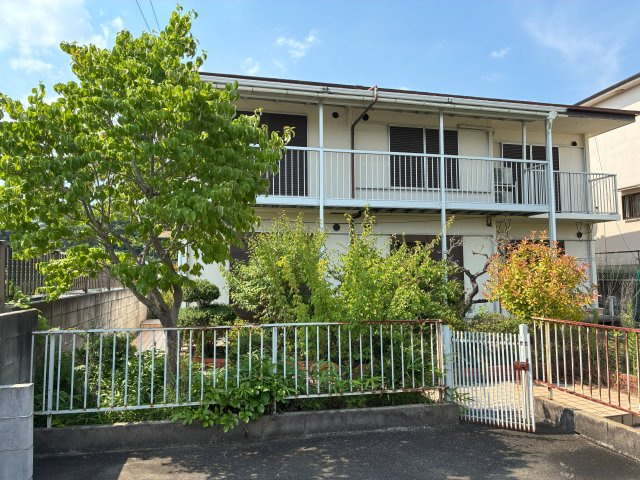 川西市鼓が滝３丁目　古家付き土地の外観