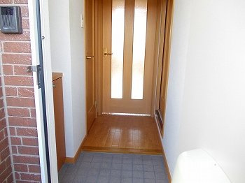 【玄関】 | プリムローズ | きれいな玄関です