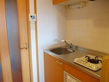 【キッチン】 | プリムローズ | きれいなキッチンです