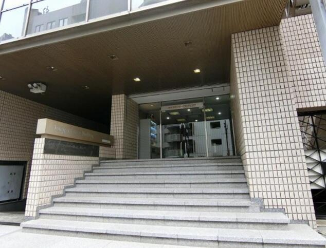 代々木センタービルのエントランス|清潔なエントランスです