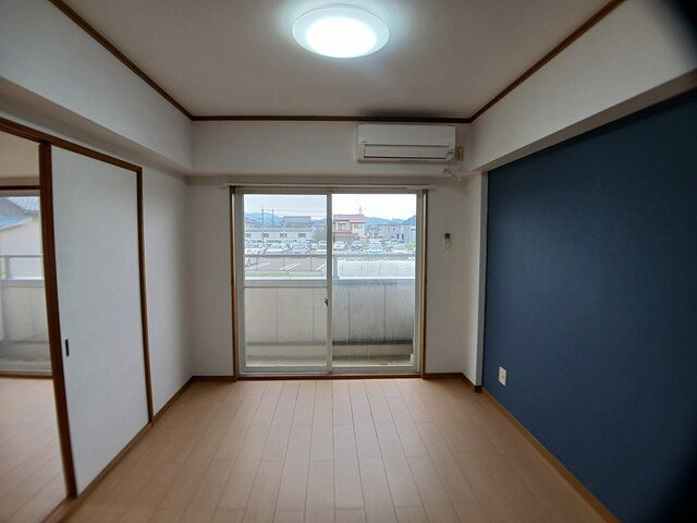 レジデンス家久の居間・リビング