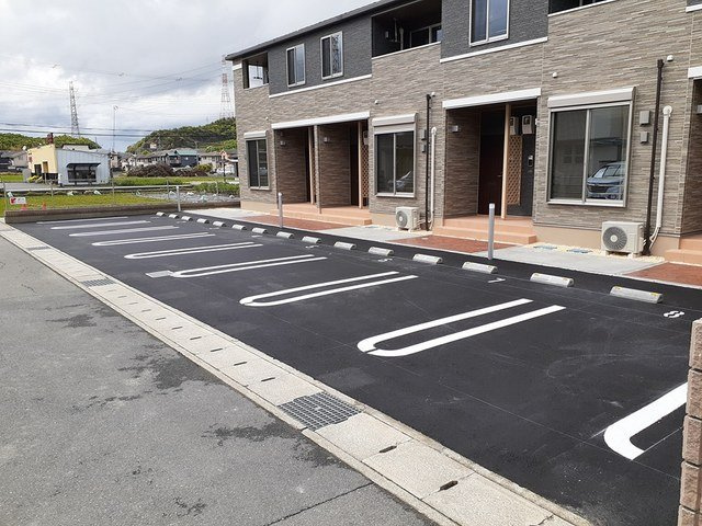 プレッソ姫路東Ⅰの駐車場