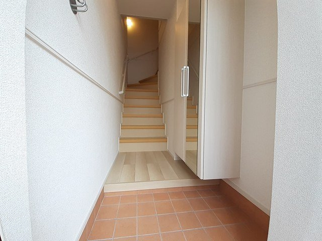 プレッソ姫路東Ⅰの玄関