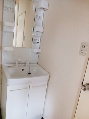 フレグランス高取山の洗面所