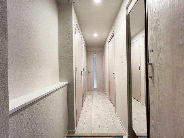 スプランディッド上本町WESTの玄関