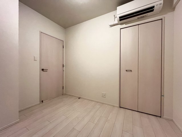 スプランディッド上本町WESTの洋室