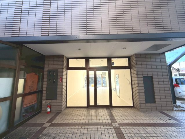蔵ビルの外観