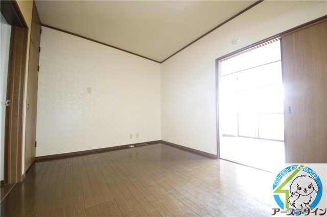 ルピナス1番館の居間・リビング