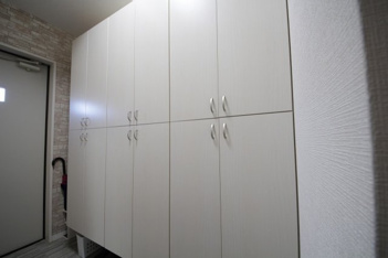 個別に靴箱が設けられています。
