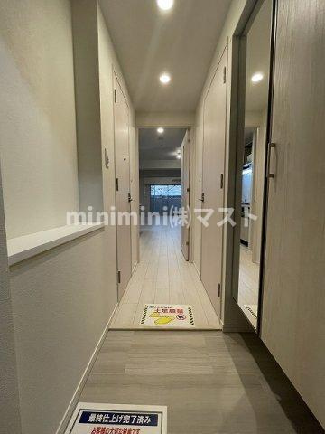 スプランディッド上本町WESTⅡの玄関