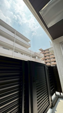 ラコルト板付の展望