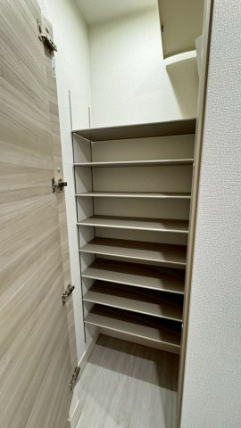 ラコルト板付の収納