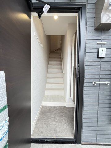 rekora(レコラ)の玄関