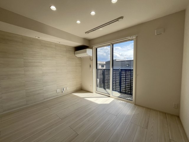 rekora(レコラ)の居間・リビング