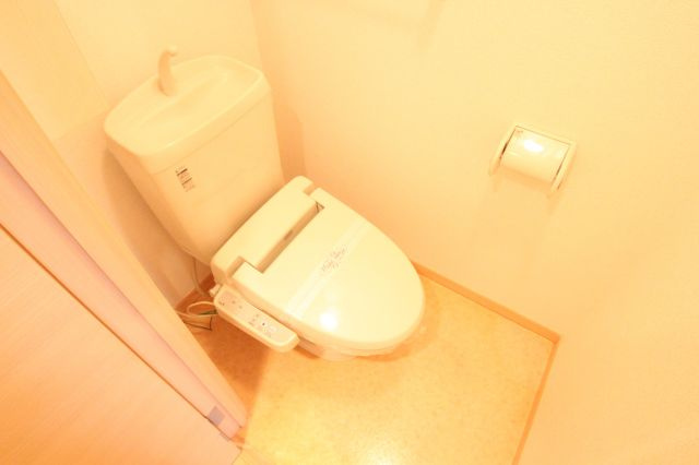 INOVE長瀬Ⅱのトイレ