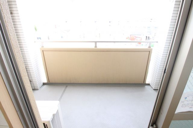 INOVE長瀬Ⅱのバルコニー