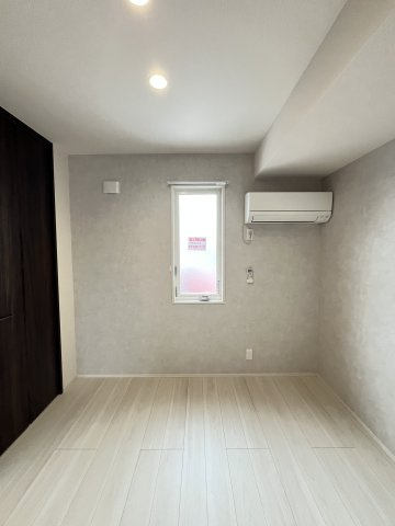 rekora(レコラ)の洋室