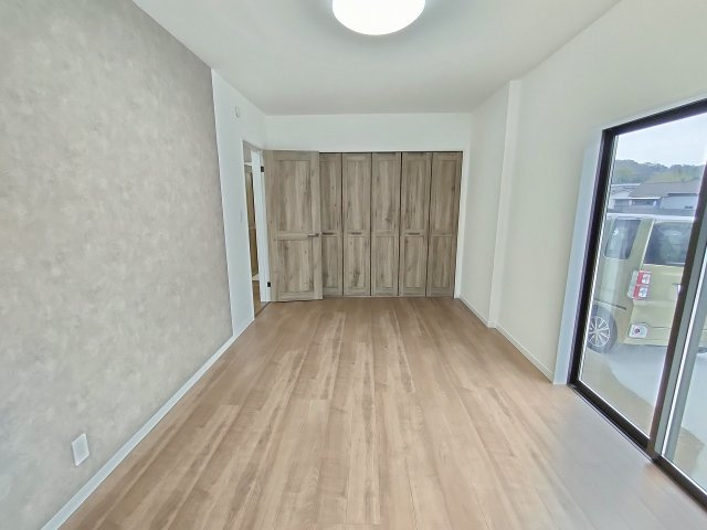 金比羅町中古住宅の洋室