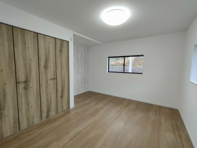 金比羅町中古住宅の洋室