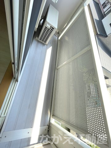 【バルコニー】 | お洗濯にも便利なバルコニー付き