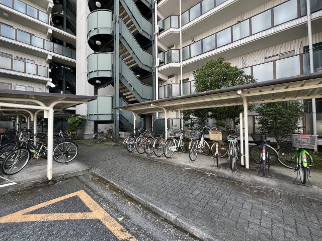 【駐輪場】 | オーベル籠原