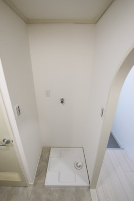 【設備】 | 泉ハイツ | 室内洗濯機置場