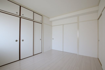 【洋室】 | 泉ハイツ