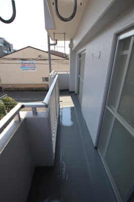 【バルコニー】 | 泉ハイツ