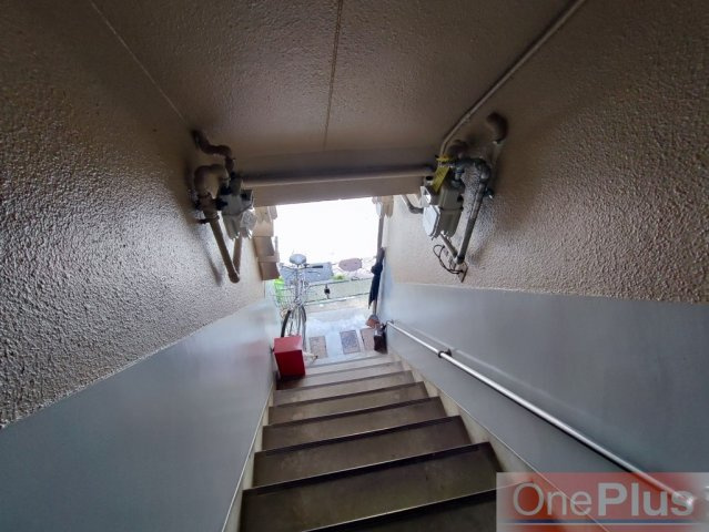 クラモトマンションのロビー