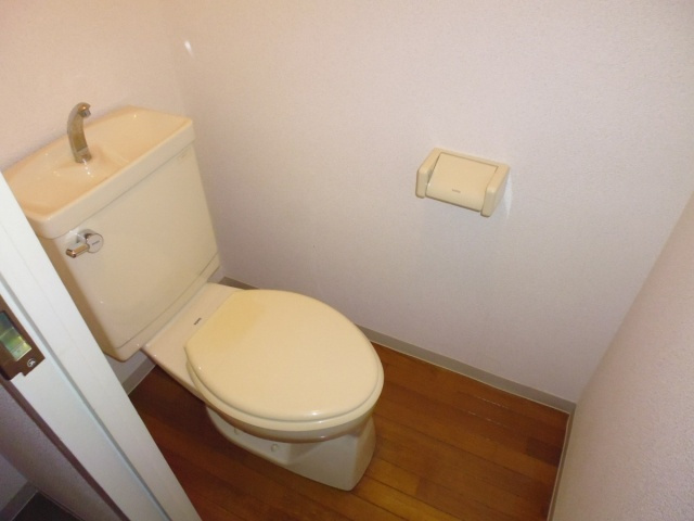 歌敷山ハイツのトイレ