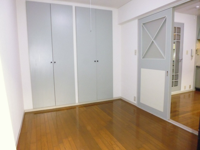 歌敷山ハイツの居間・リビング