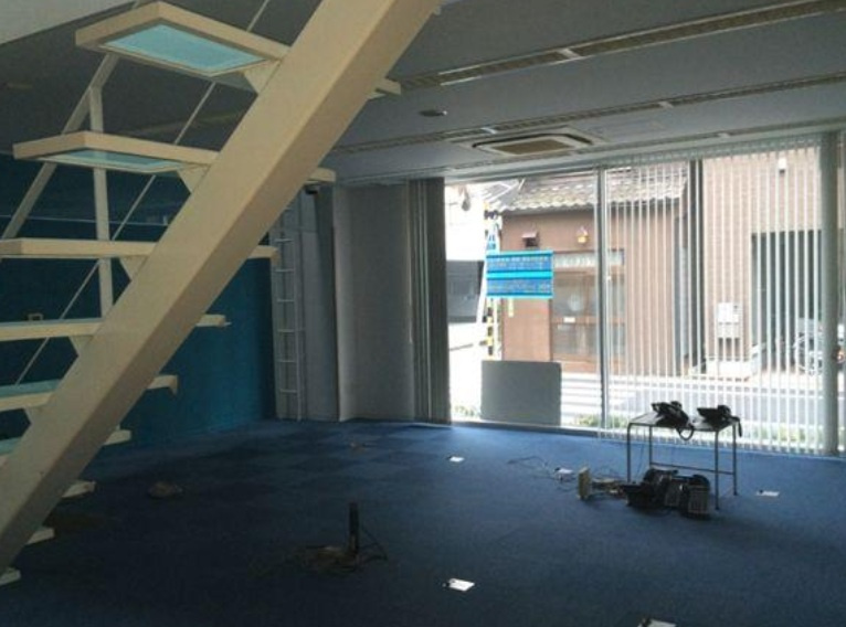 足立区梅島２丁目の倉庫の内装