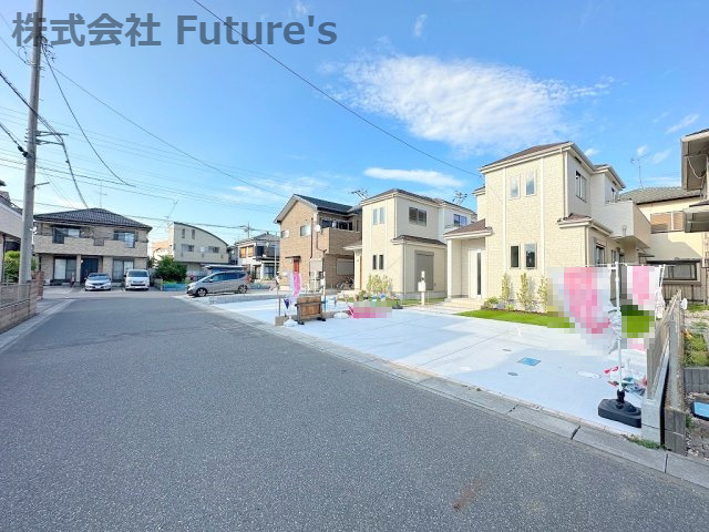 吉川市中央2丁目　新築戸建　全2棟　2号棟の前面道路含む現地写真|前面道路含む現地写真です。