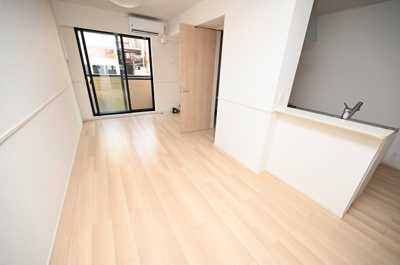 【居間・リビング】 | メゾン山の辺