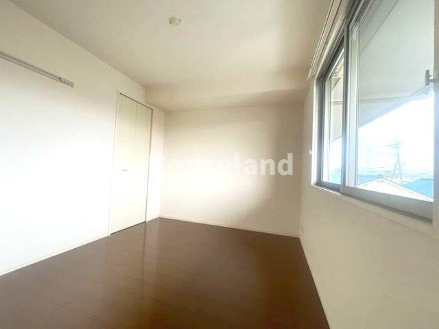 イル デ パン B棟の洋室