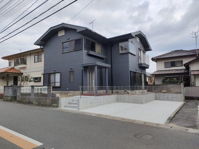 長府才川2丁目5LDK中古住宅の外観