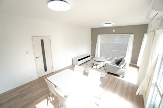 【居間・リビング】 | 【リノベ済】エメラルドマンション安古市 | 室内（2026年2月5日13：50頃）撮影