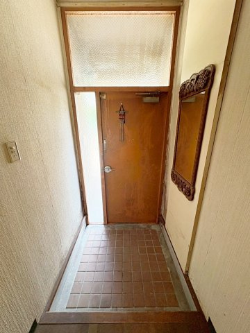 桃山町大島の玄関