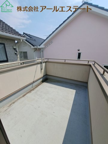 加古川市平岡町一色西１丁目　　中古戸建のバルコニー