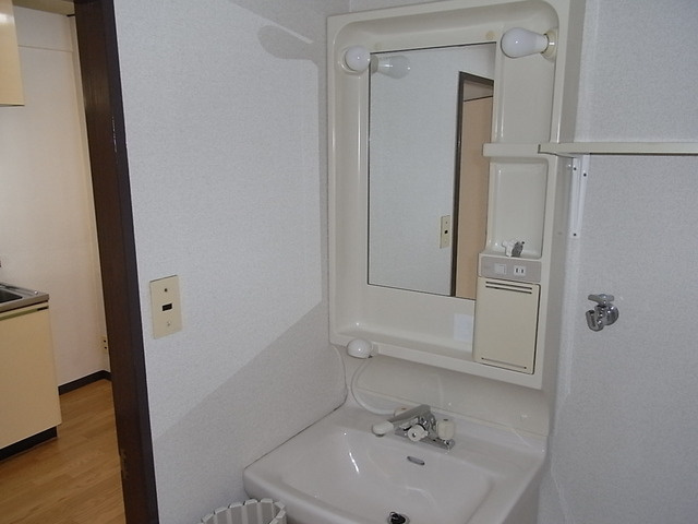 買出人センターマンションの洗面所