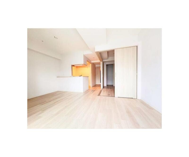 ラ・ピシーヌ南堀江の居間・リビング|同マンション別部屋：参考写真