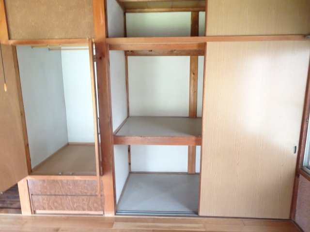 大垣市赤坂戸建の収納