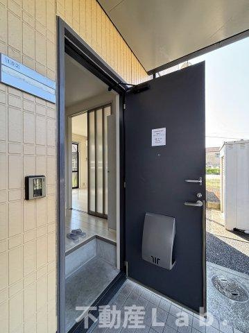 ディアス新町のエントランス