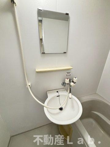 ディアス新町の洗面所