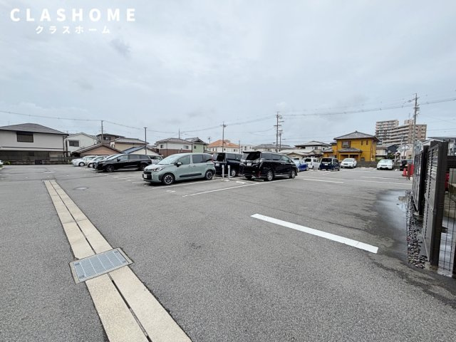 リコットタワー新安城　　 刈谷市近郊の賃貸はクラスホームの駐車場